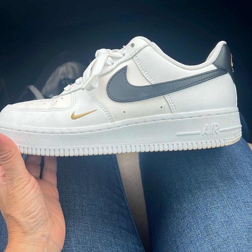 Nike Air Force 1